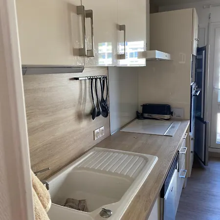 Calme Et Confort -chambre Privee Sej Cuis Sdb Sde 2wc Sep Parking Privat bolig Angoulême