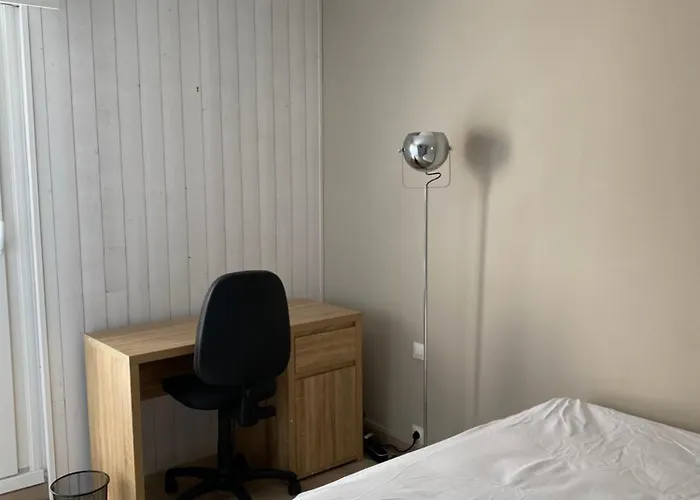 Calme Et Confort -chambre Privée Dans Un Appartement-courtes Et Longues Durées Habitación en casa particular *